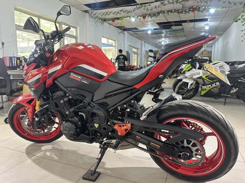 二手川崎Z900