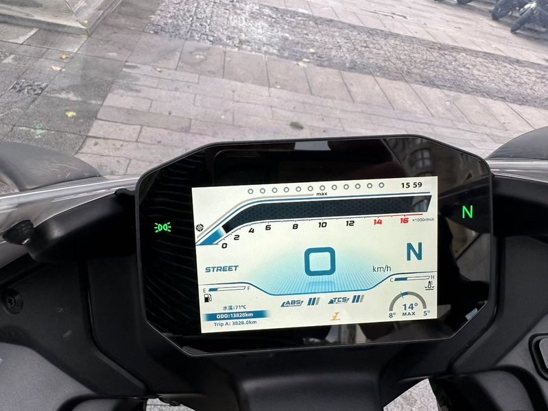 二手张雪机车500RR
