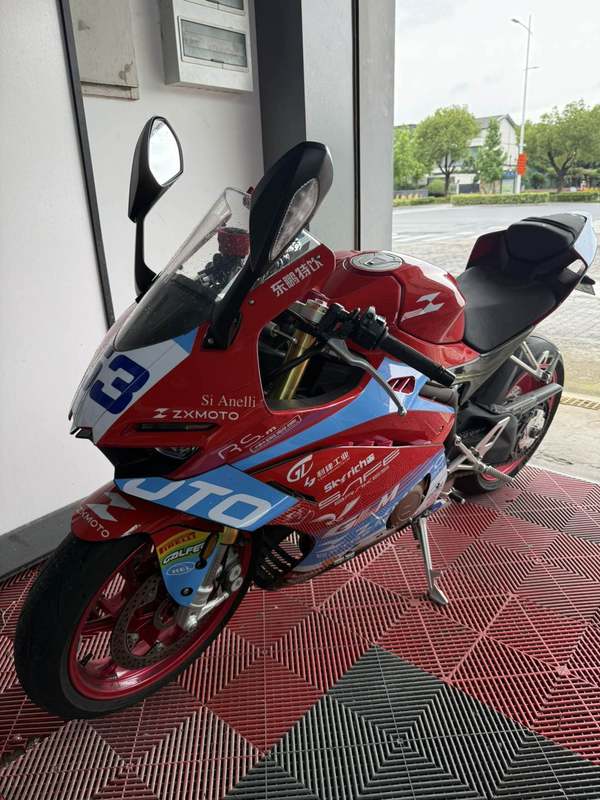 二手张雪机车500RR