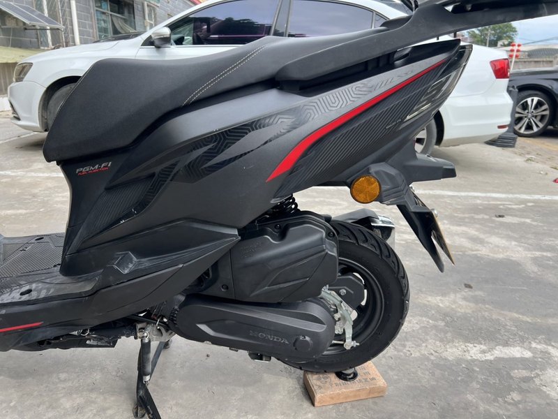 二手新大洲本田裂行 RX125Fi