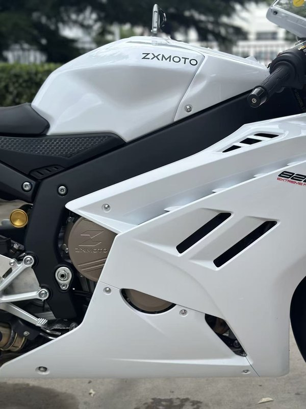 二手张雪机车820RR