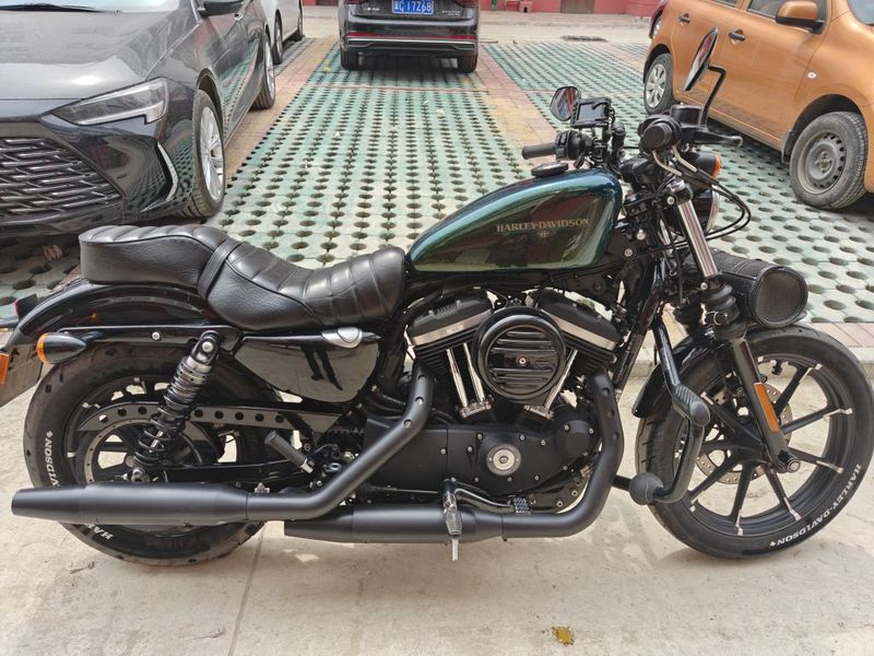 二手哈雷戴维森Iron883 硬汉