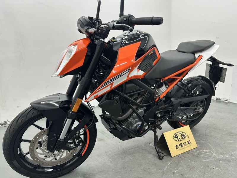二手KTMR2R250 Duke