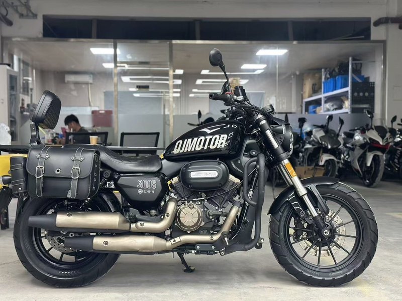 二手QJMOTOR闪300