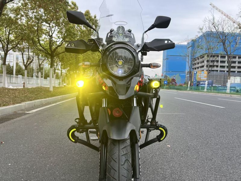二手豪爵铃木DL250