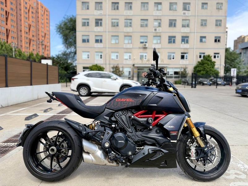二手杜卡迪Diavel 