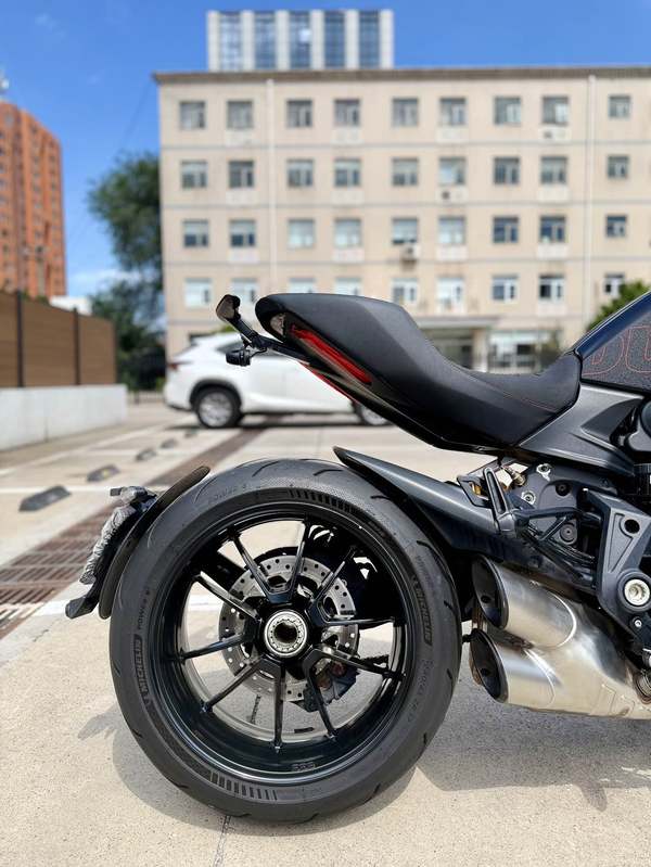 二手杜卡迪Diavel 