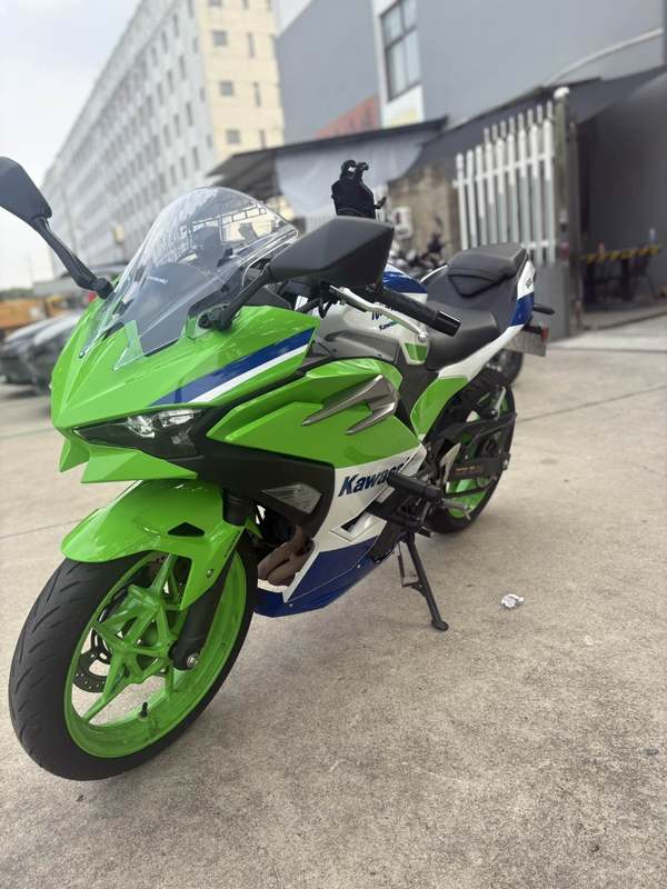 二手川崎Ninja 500