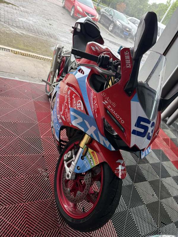 二手张雪机车500RR