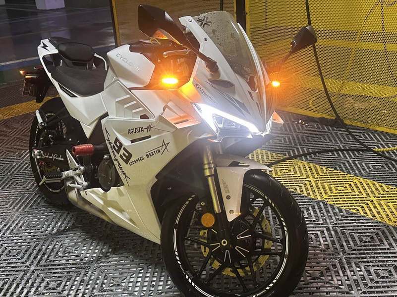 二手赛科龙RC250