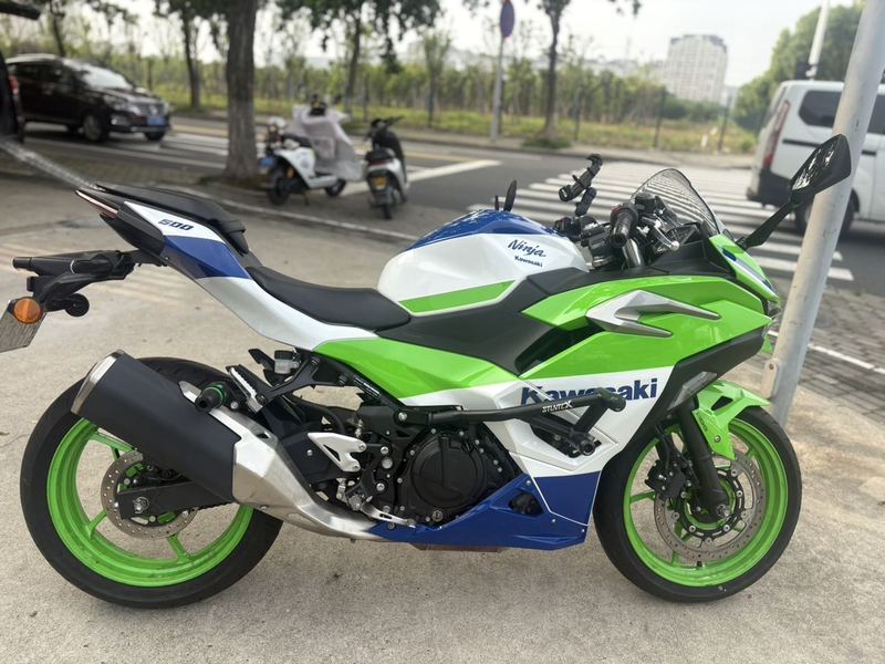 二手川崎Ninja 500
