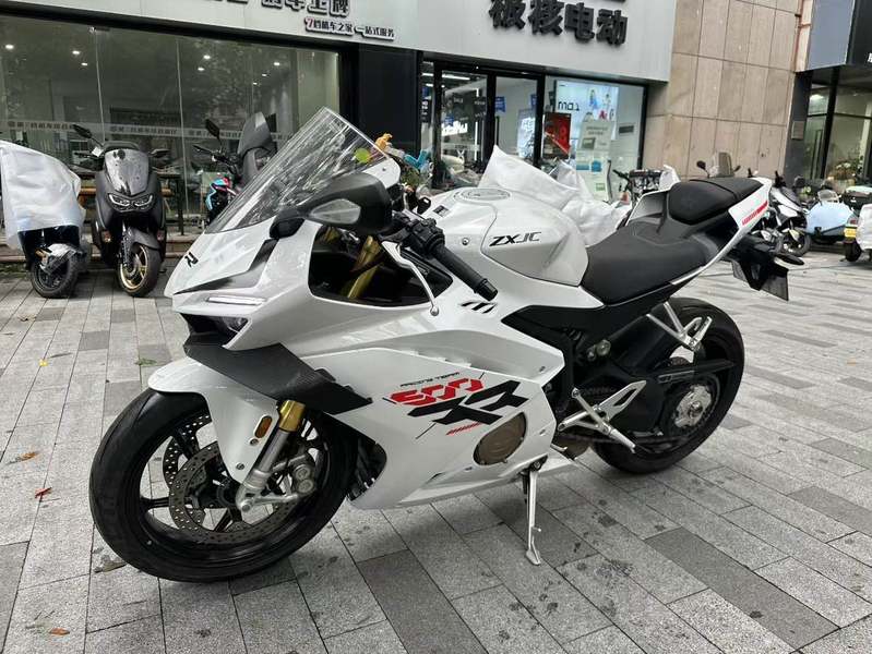 二手张雪机车500RR
