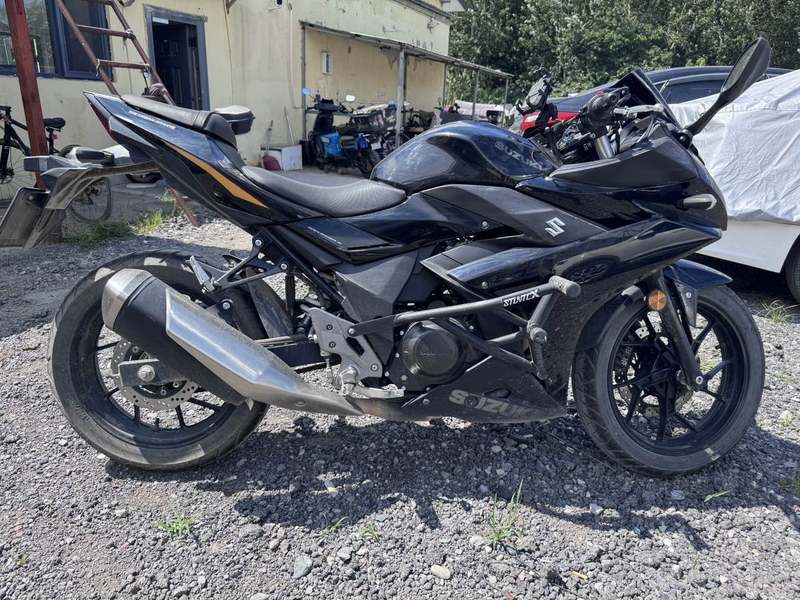 二手豪爵铃木GSX250R