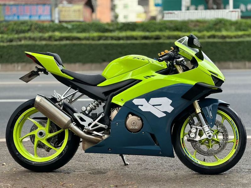 二手张雪机车500RR