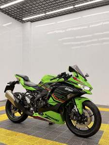 二手川崎ZX-4R