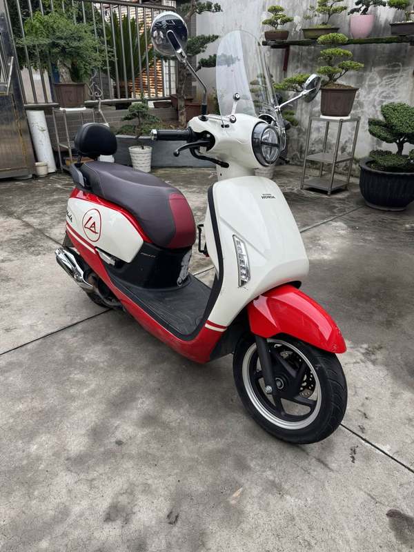 二手新大洲本田NS125LA