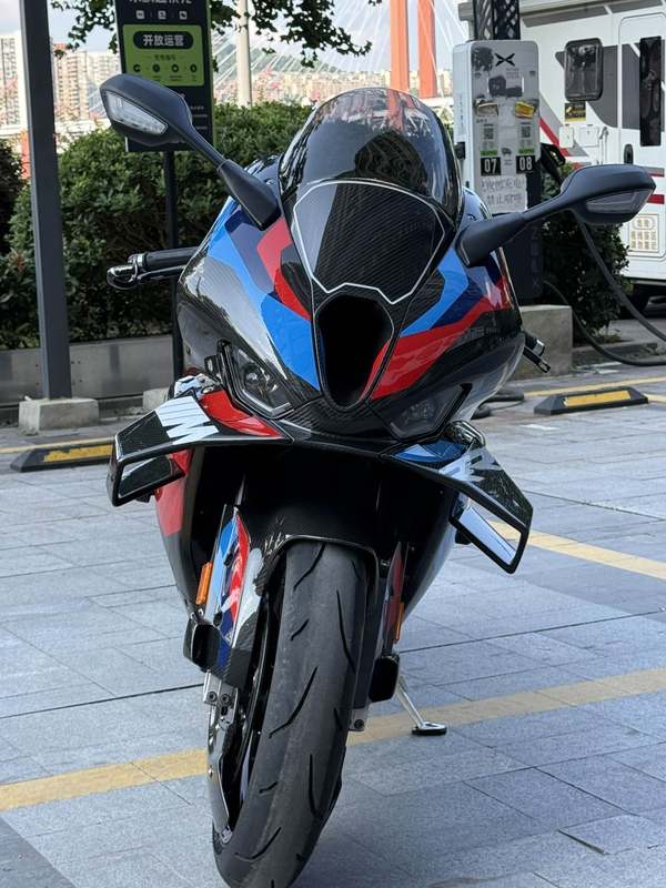 二手宝马M 1000 RR