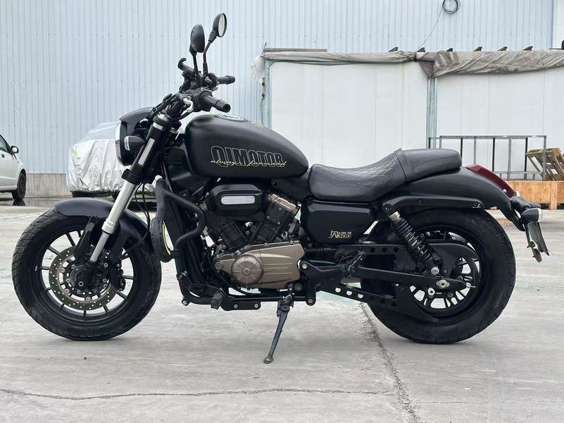 二手QJMOTOR闪300