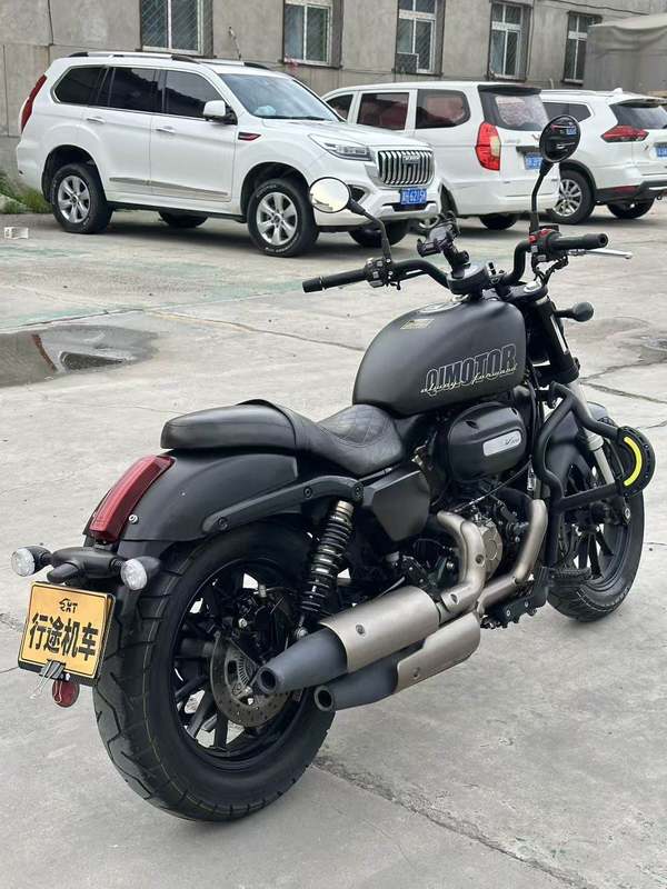 二手QJMOTOR闪300
