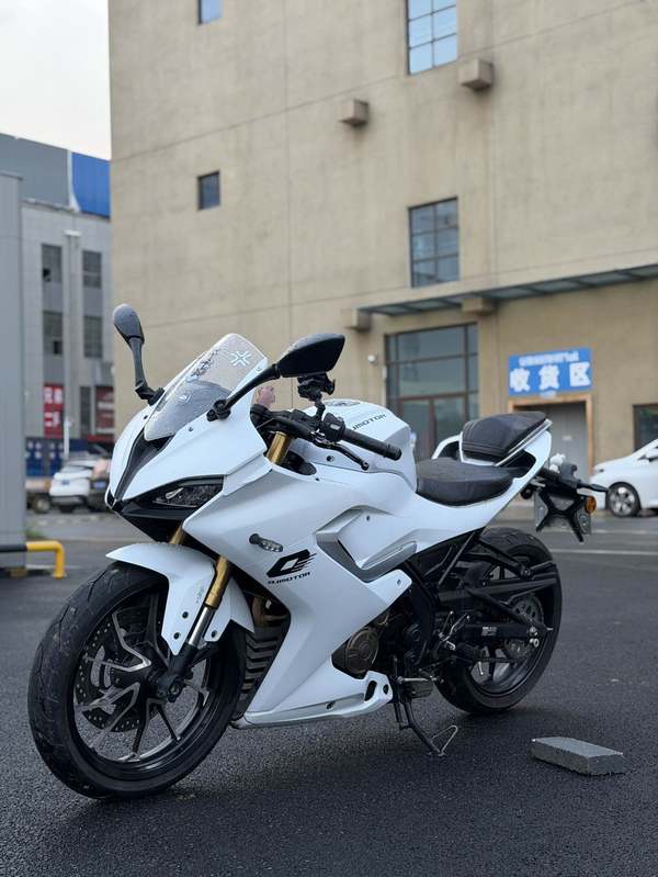 二手QJMOTOR赛250