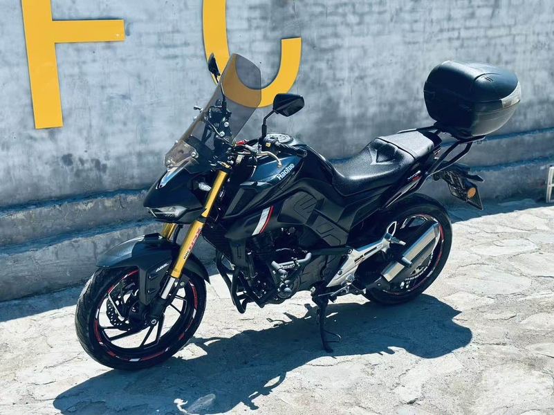 二手豪爵XCR300