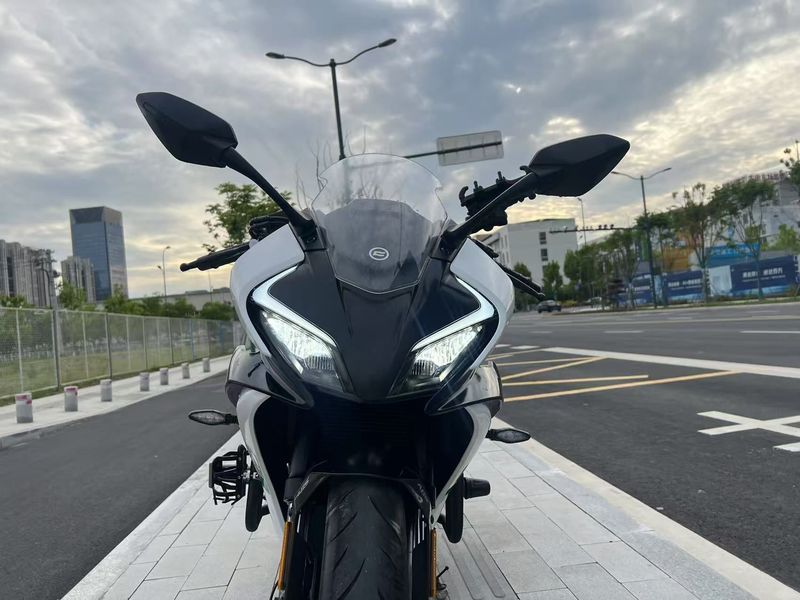 二手春风250SR