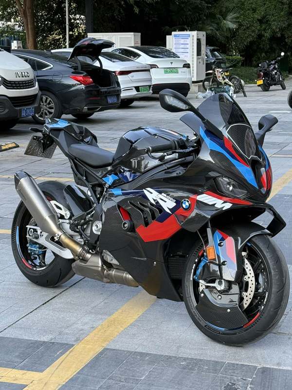 二手宝马M 1000 RR