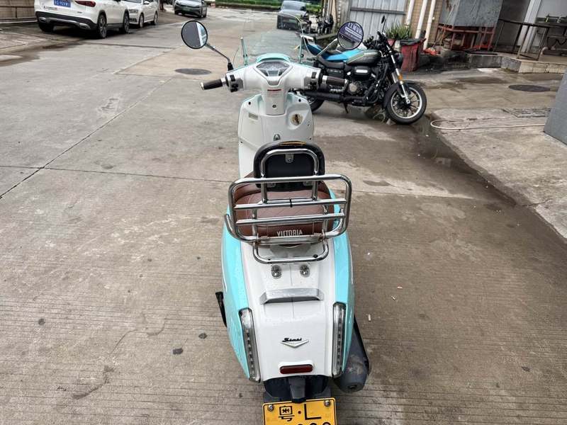 二手维多利亚Sixties 300i