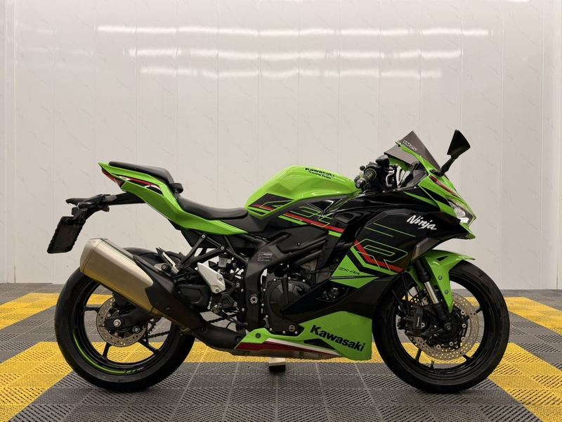 二手川崎ZX-4R