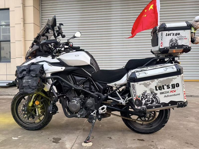 二手贝纳利金鹏 TRK502