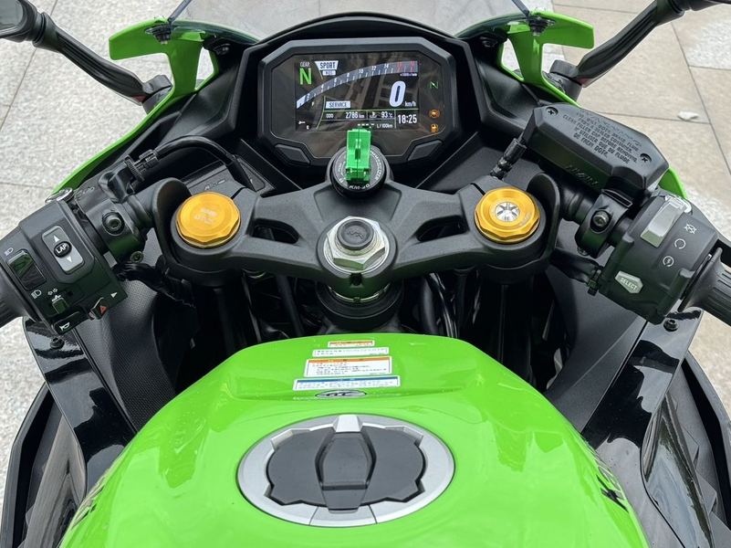 二手川崎ZX-4R
