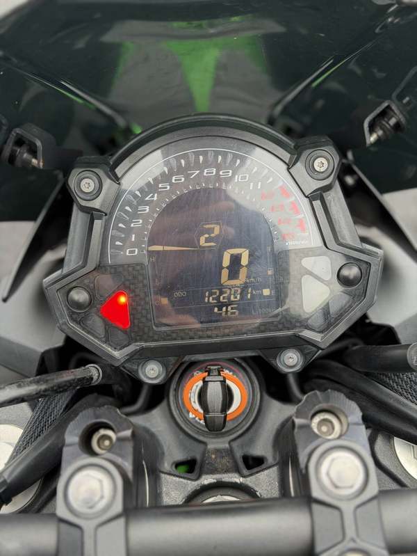 二手川崎Z400