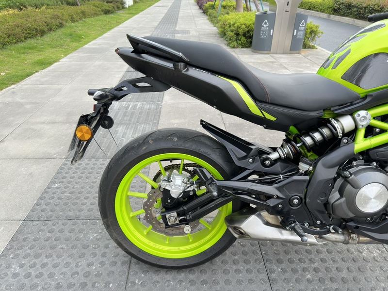 二手贝纳利蓝宝龙 BN302S