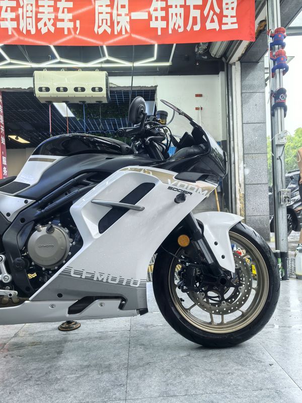 二手春风500SR VOOM