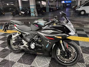 二手贝纳利龙卷风 Tornado 552R