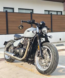 二手凯旋Bonneville Bobber