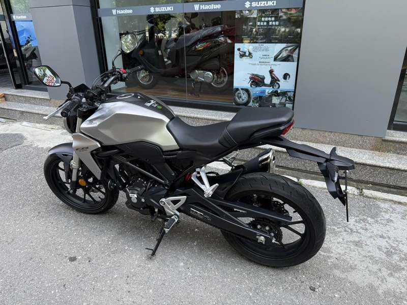 二手本田CB300R