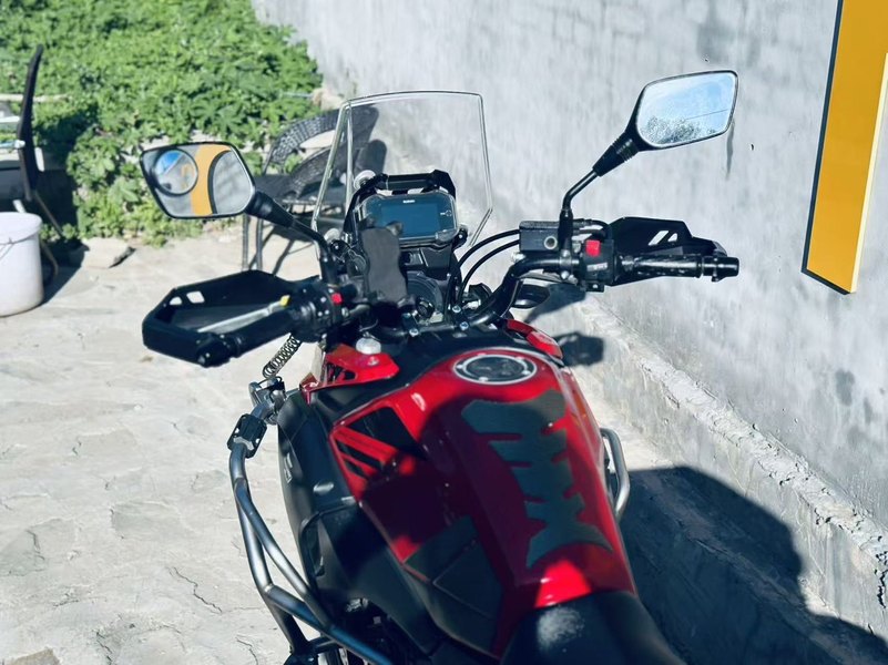 二手豪爵铃木DL250