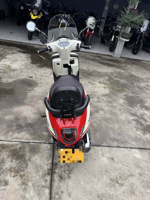 二手新大洲本田NS125LA