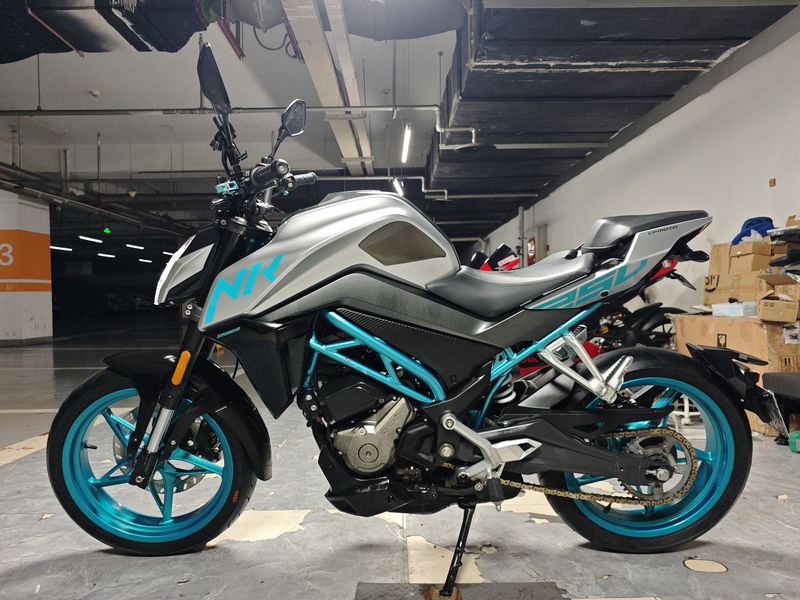 二手春风250NK