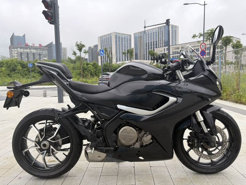 二手QJMOTOR赛250