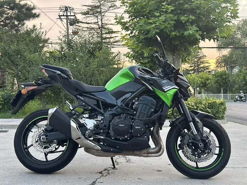 二手川崎Z900