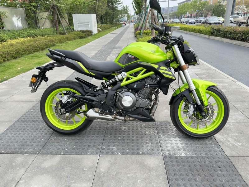 二手贝纳利蓝宝龙 BN302S