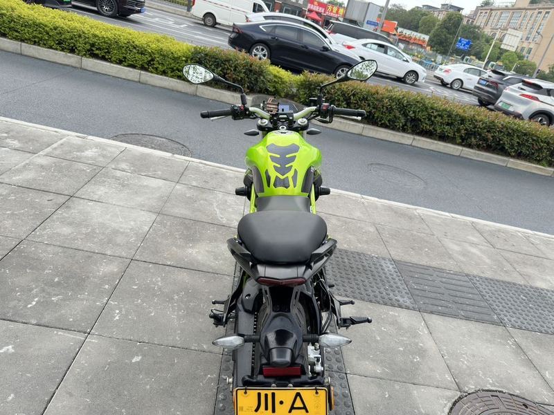 二手贝纳利蓝宝龙 BN302S