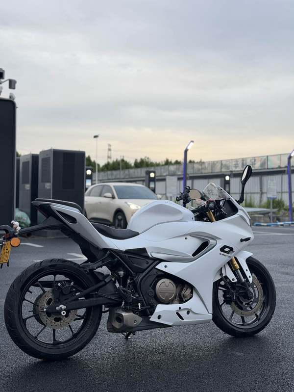 二手QJMOTOR赛250