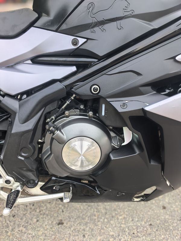 二手贝纳利龙卷风 Tornado 252R