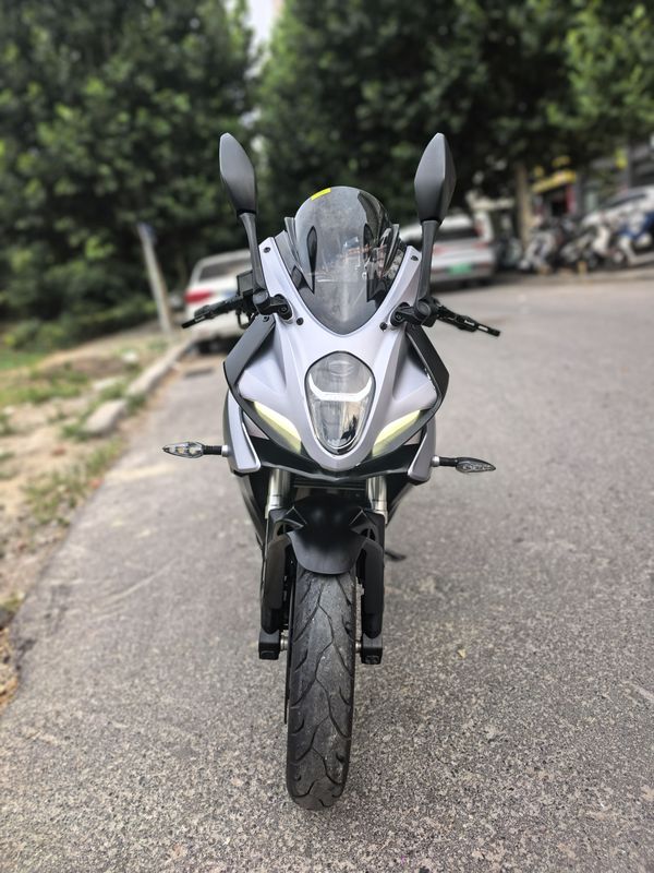 二手贝纳利龙卷风 Tornado 252R