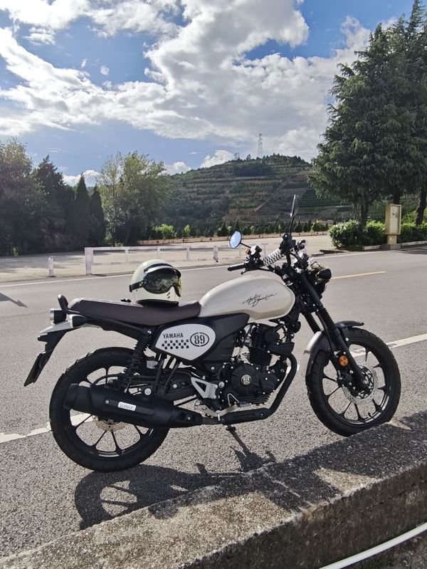二手建设雅马哈GT150 Fazer