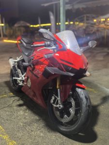二手张雪机车500RR