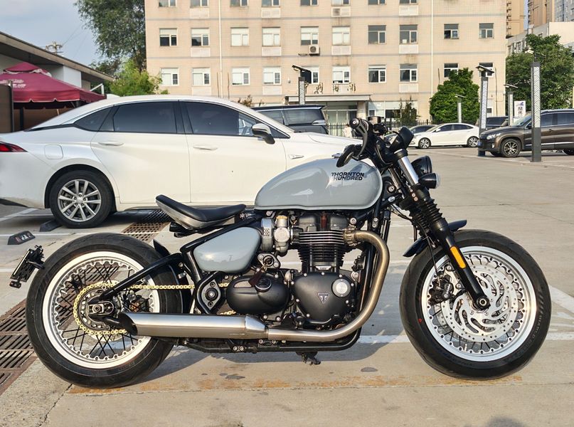 二手凯旋Bonneville Bobber